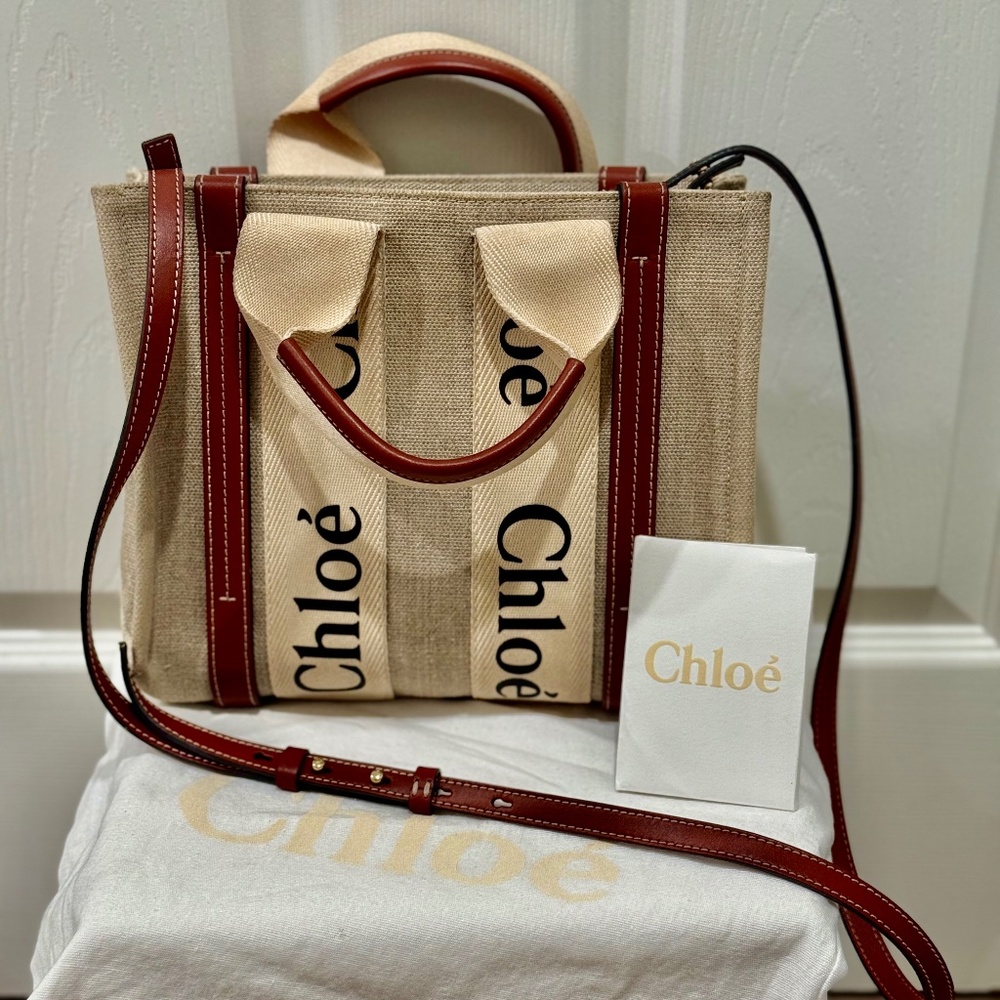 Chloe Small Woody Logo Strap Linen Tote